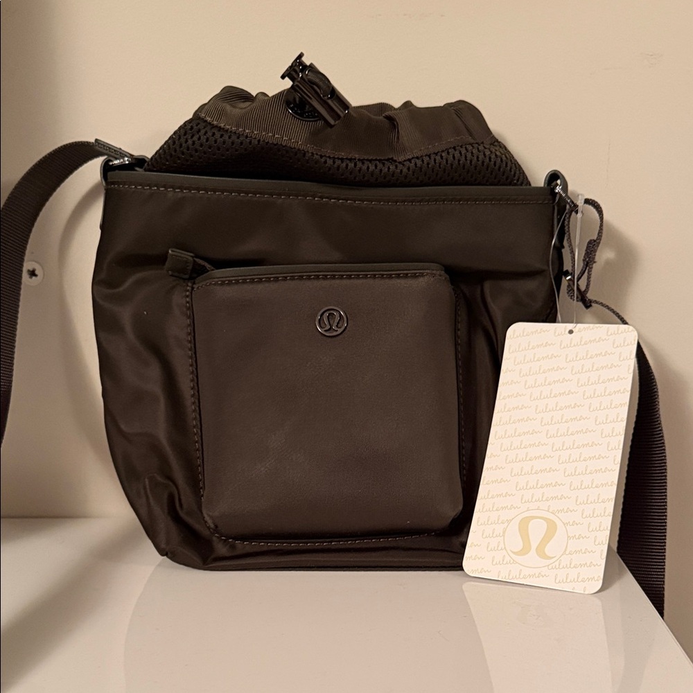 lululemon athletica dark green Brown Belt Bag